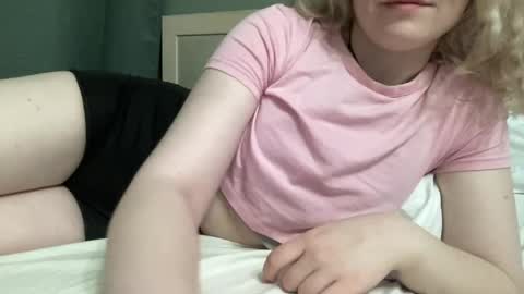 Bette online show from April 27, 7:44 pm