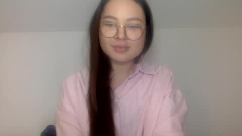 betty_poole online show from December 19, 1:18 pm