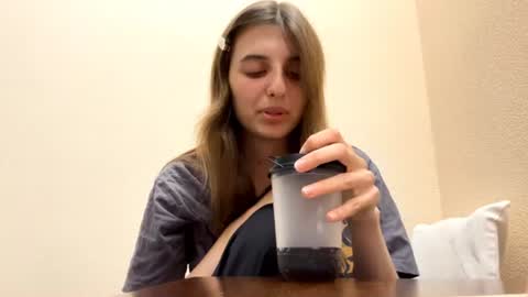 Lina online show from June 26, 6:53 pm