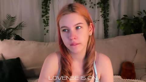 Eliz online show from October 14, 1:19 am