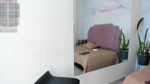 bianca_angel_ online show from September 13, 8:39 pm