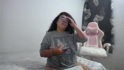 Bianca Tuesday to Sunday from 2am to 6am UTC-5 online show from February 14, 7:59 am