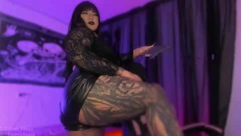 bigboobs cloe online show from April 14, 10:43 pm