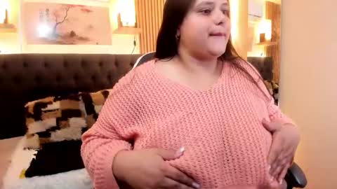 bigcandyy_q online show from March 25, 3:04 pm