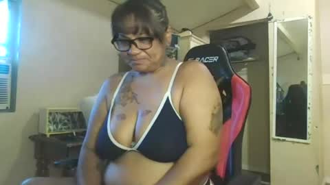 the Mini mami online show from July 14, 11:37 am