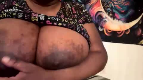 bigtiddygalore online show from March 11, 5:11 am