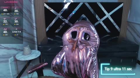 Live 1000pm 600am COLOMBIAN HOUR online show from February 28, 5:48 am