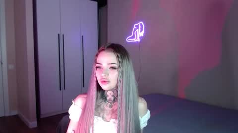 bklfeya online show from November 6, 6:58 pm