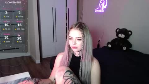 bklfeya online show from November 12, 6:17 pm