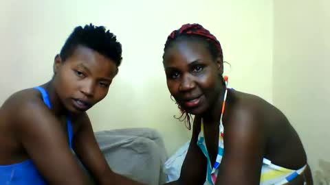 black_divas1 online show from February 25, 7:07 am