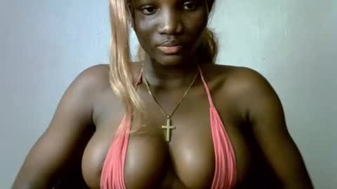 Esthy online show from October 8, 10:41 am