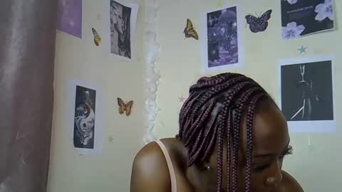 veraa online show from February 14, 6:43 pm