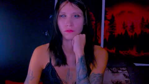 Kristin online show from October 20, 1:36 pm