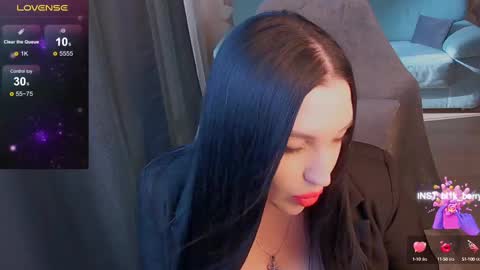 blackberry_star online show from March 8, 8:40 am