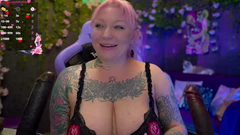 Alice online show from October 22, 6:57 pm