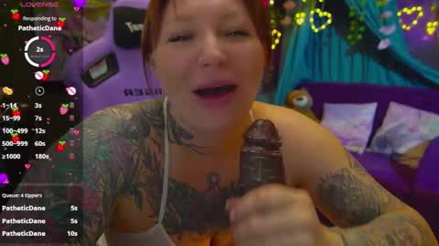 Alice online show from April 24, 6:54 pm