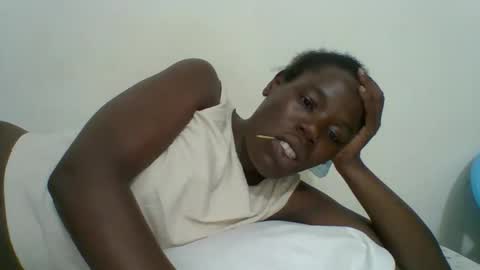 SARAH online show from April 25, 7:22 pm