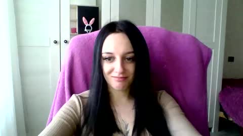 Ivy online show from January 14, 1:49 pm