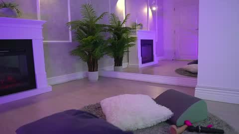 blakmy online show from April 6, 3:06 am