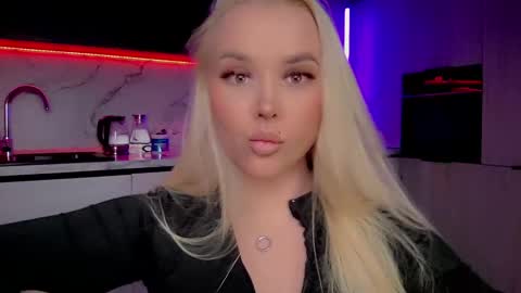 Lana online show from February 20, 6:24 pm