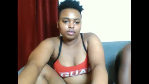 blonde_barby online show from January 17, 6:37 pm