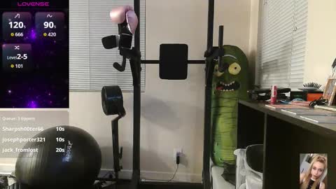 Bubbles online show from December 23, 9:57 am