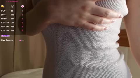 Victoria online show from March 29, 1:26 am