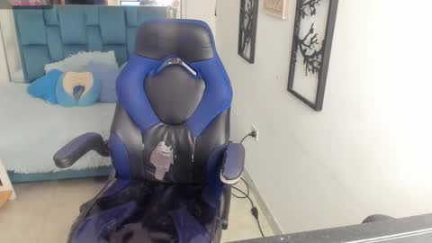 bloom_winxx online show from February 27, 4:12 am