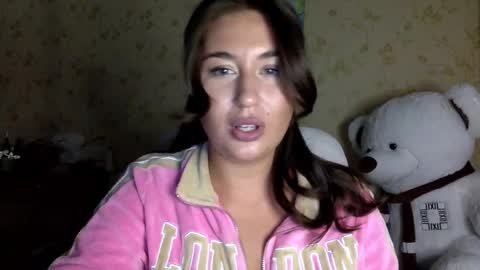 bloompetal online show from September 30, 12:44 pm