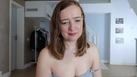 blue_angel_sweet online show from April 22, 3:25 am