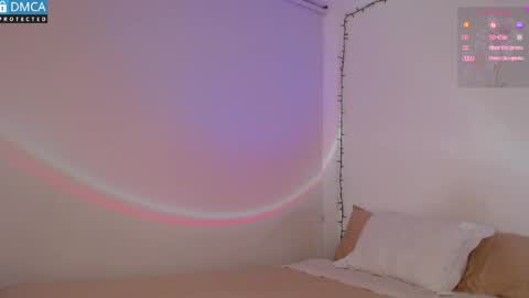 Blue online show from April 21, 2:48 am