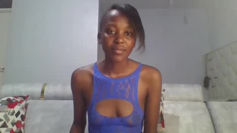 bluebarbz online show from January 2, 7:51 pm