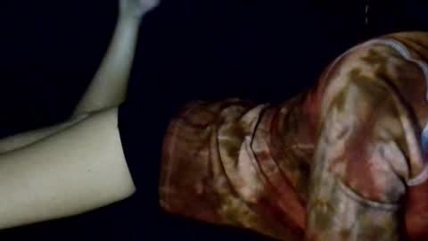 Blueeyedlie online show from November 12, 5:38 am