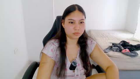 Hey guysI am BrendaWelcome my room online show from February 24, 8:51 pm
