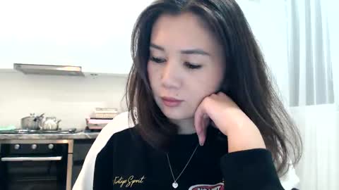 Liya online show from January 13, 4:19 pm