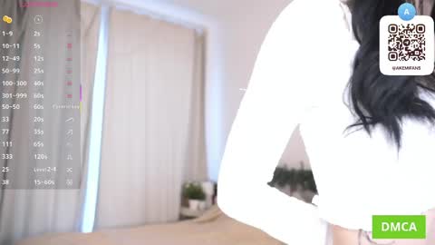 Akemi online show from March 19, 5:01 am