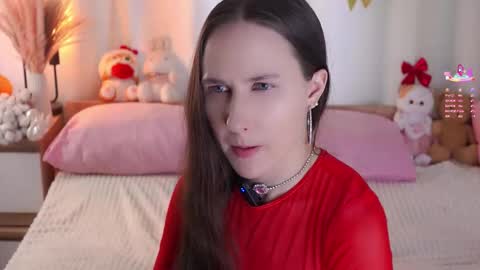 Emma online show from February 7, 2:59 am