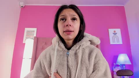 Bonnie  online show from December 16, 12:06 pm