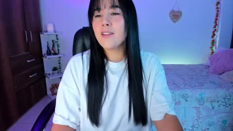 sofia  online show from February 2, 12:42 am