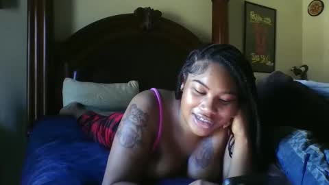 boooohoooobaby online show from November 6, 3:29 pm