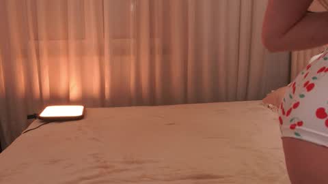 boootyfrytti online show from September 15, 8:38 pm