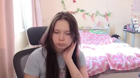 Milena online show from February 18, 8:24 am