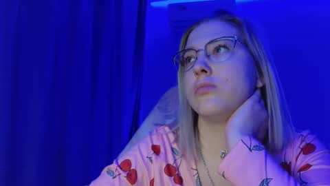 Belle  online show from January 13, 11:14 am