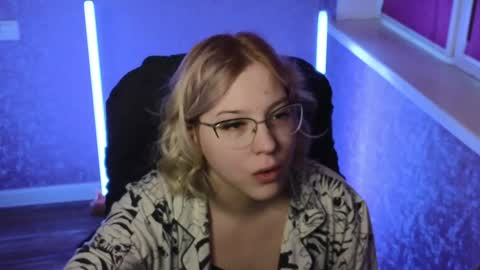 Belle  online show from January 15, 2:49 am