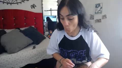 brandy_angell online show from December 5, 3:50 pm