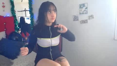 brandy_angell online show from December 10, 2:39 pm