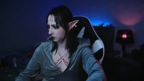 Aurorabut ur dad just calls me Rory online show from March 10, 10:08 am