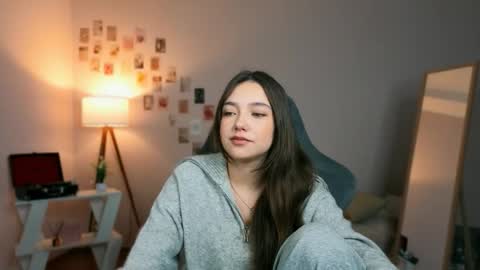 Rachel online show from March 24, 10:15 pm