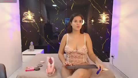 Manuela online show from May 13, 3:23 am