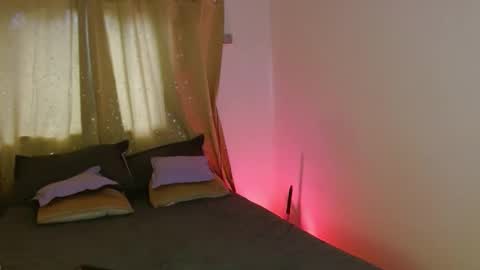 briana_stark online show from December 18, 3:39 pm